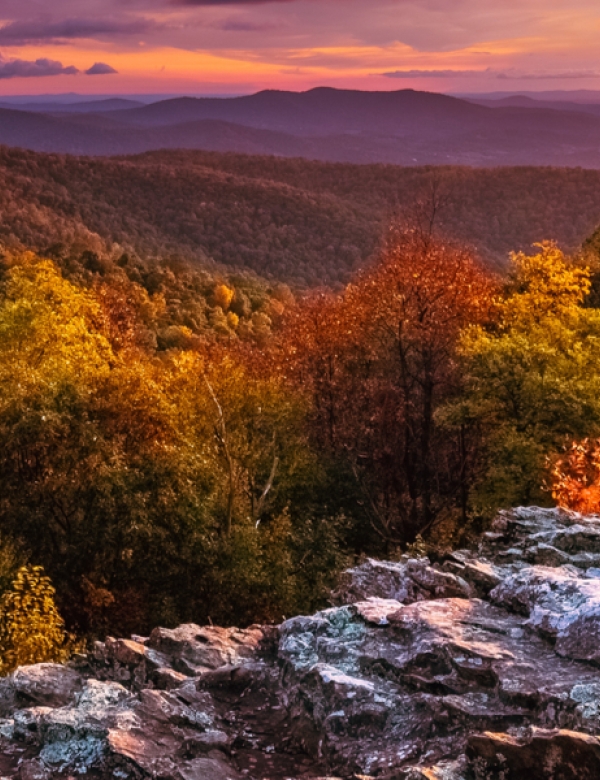 Shenandoah-National-Park-1800x600 Shenandoah National Park landscape view at sunset