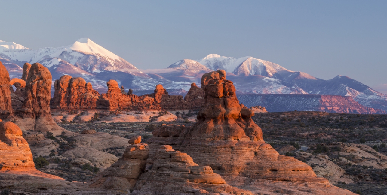 2-Red-Rocks-of-Arches-National-Park 2-Red-Rocks-of-Arches-National-Park