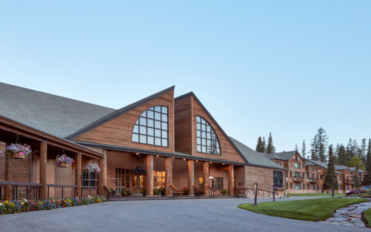 Grouse Mountain Lodge, MT, exterior