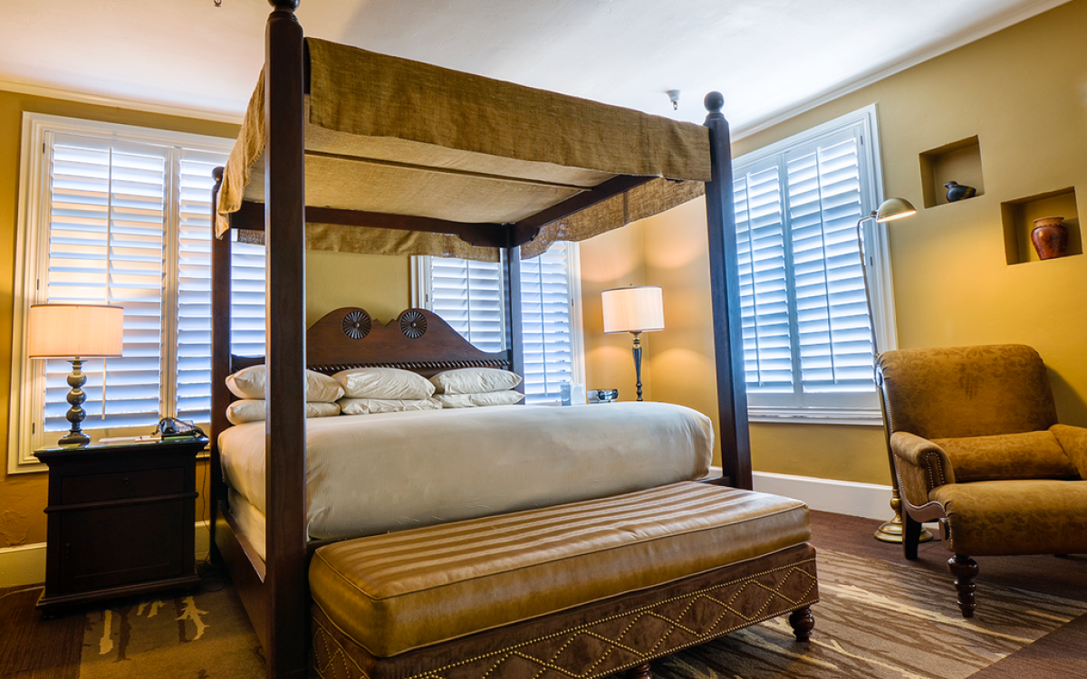 El Tovar suite room