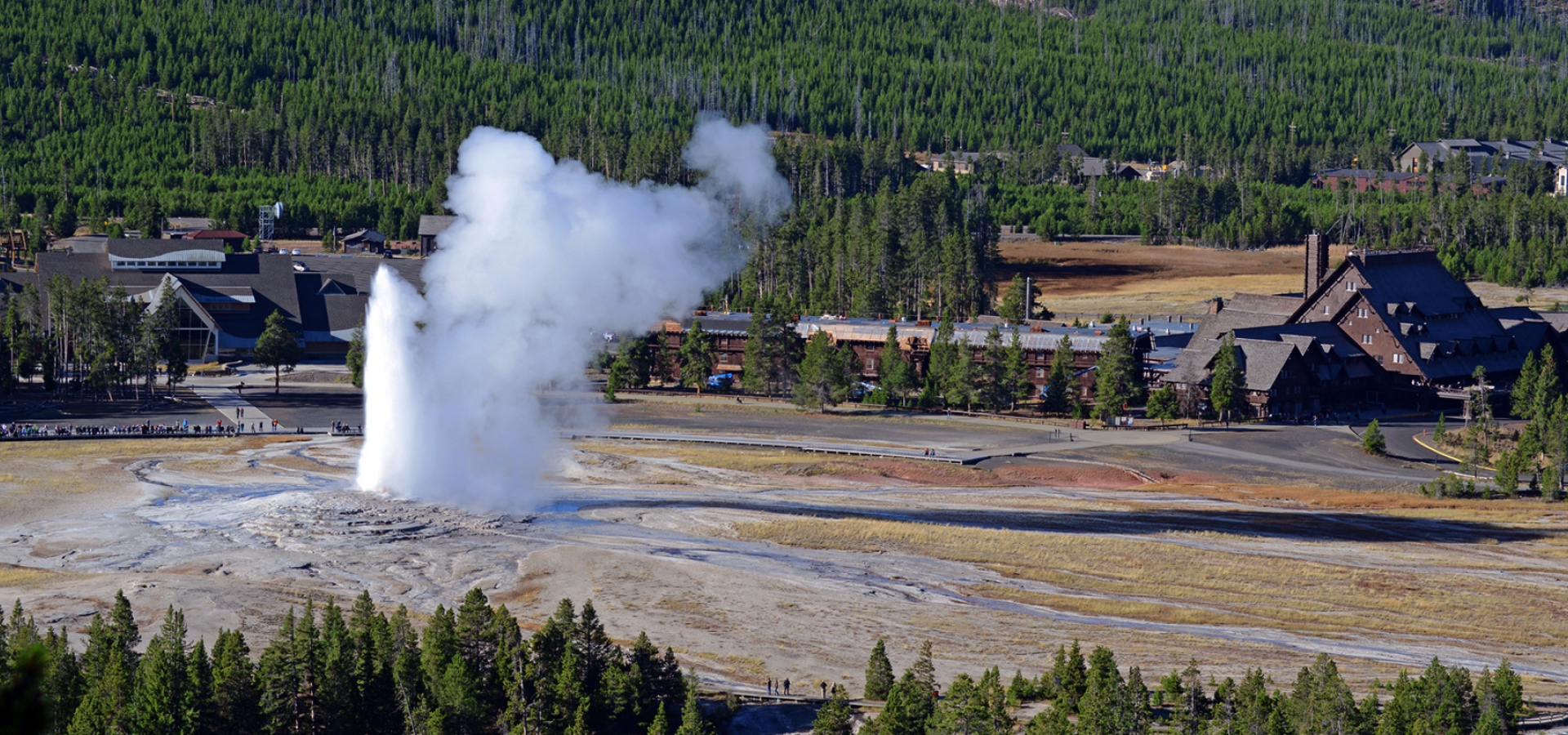 Destination-Yellowstone Yellowstone National Park