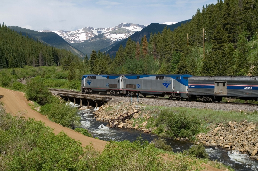 AMTRAK'S EMPIRE BUILDER