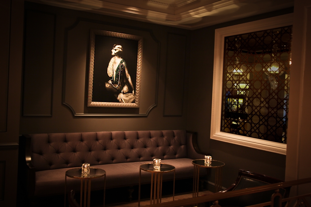 Hotel Monteleone Carousel Bar & Lounge art