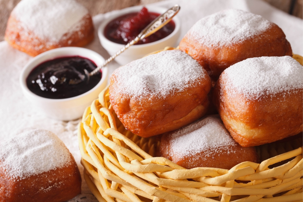 new-orleans-beignets-donuts-basket
