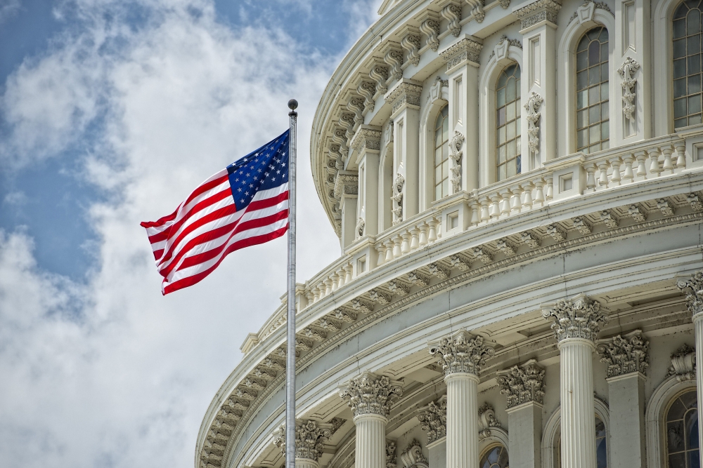 us-capitol-building_washington-dc-usa_american-flag
